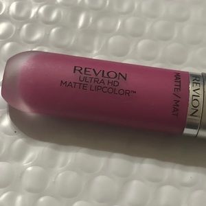 Revlon Ultra HD Matte Lip Color 665 Intensity Pink